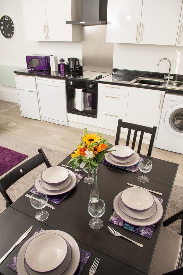 Moseley Mews Village Suites - Purple Birmingam Exterior foto